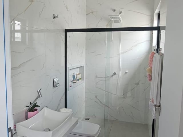 Casa com 428m² 2 quartos e 1 banheiro, à venda, no bairro Jardim Belo Horizonte em Sinop