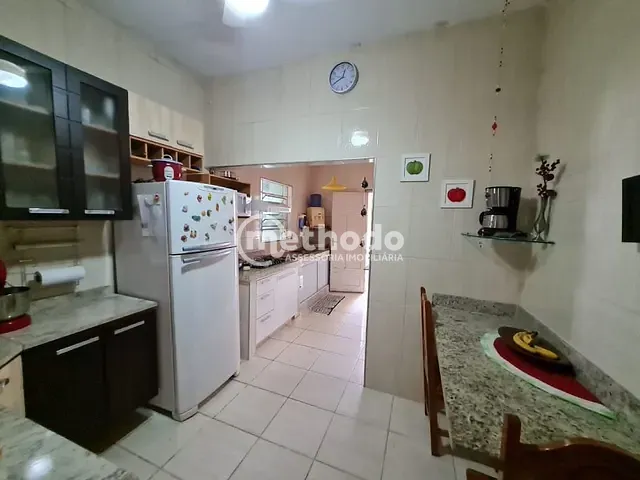 Casa com 220m² 2 quartos e 1 banheiro, à venda, no bairro Jardim Chapadão em Campinas