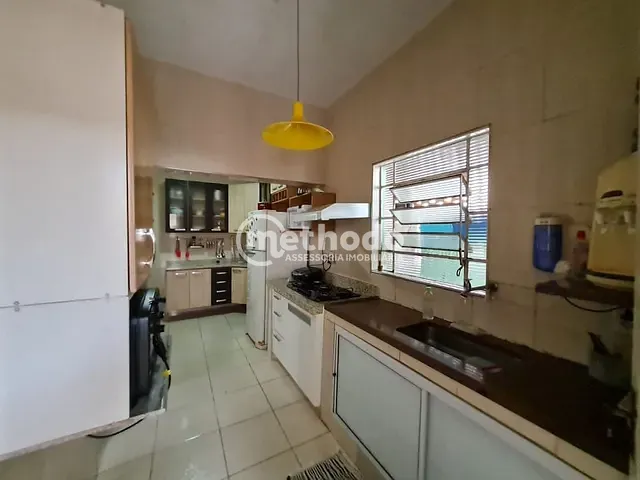 Casa com 220m² 2 quartos e 1 banheiro, à venda, no bairro Jardim Chapadão em Campinas