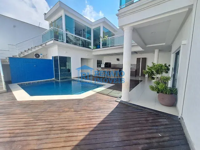 Casa com 360m² 4 quartos e 5 banheiros, à venda, no bairro SÃO JOSE DO IMBASSAÍ em Maricá