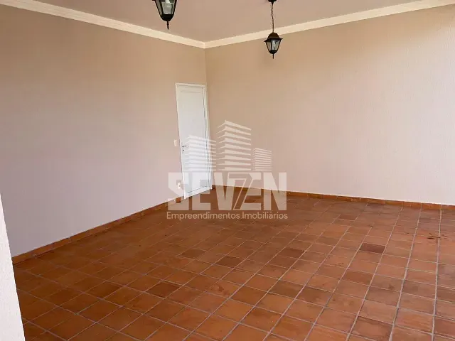 Casa com 360m² 3 quartos e 4 banheiros, à venda, no bairro Jardim Terra Branca em Bauru