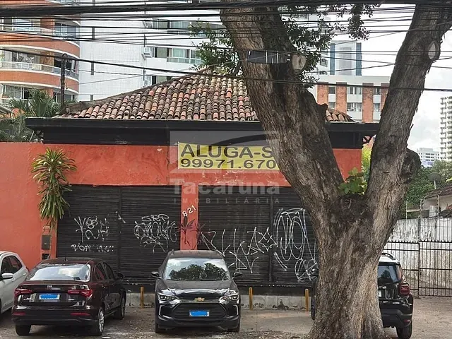 Casa com 620m², para alugar, no bairro Espinheiro em Recife