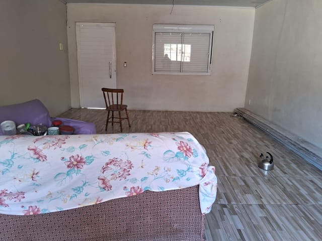 Casa com 200m² 2 quartos e 1 banheiro, à venda, no bairro Fragata em Pelotas