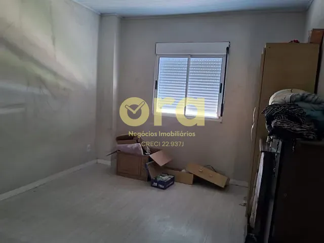Casa com 200m² 2 quartos e 1 banheiro, à venda, no bairro Fragata em Pelotas