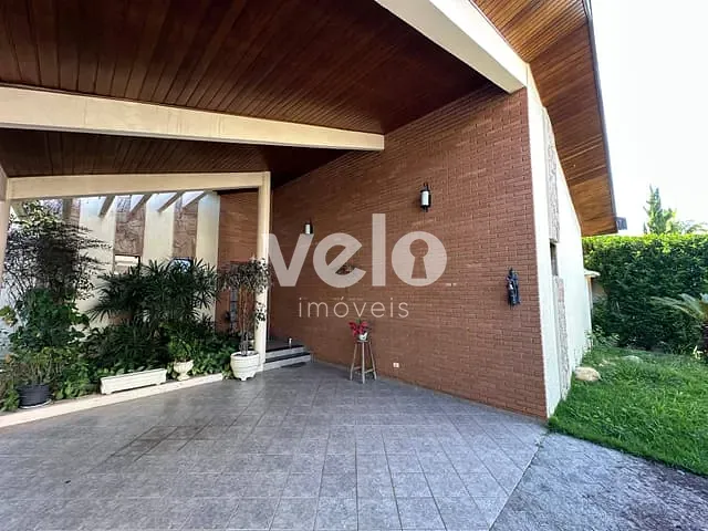 Casa com 345m² 3 quartos e 3 banheiros, à venda, no bairro Vila Costa em Taubaté