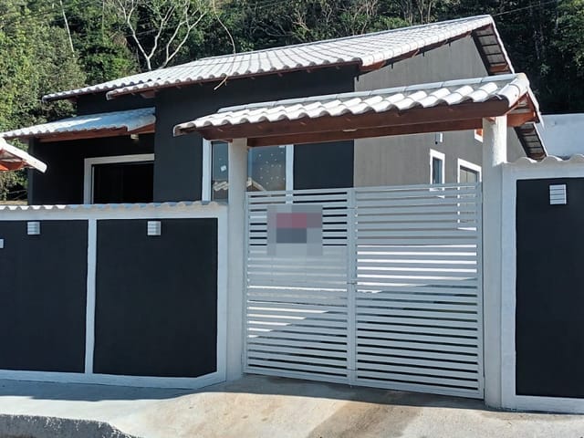 Casa com 360m² 3 quartos e 2 banheiros, à venda, no bairro Varzea das Moças em Niterói