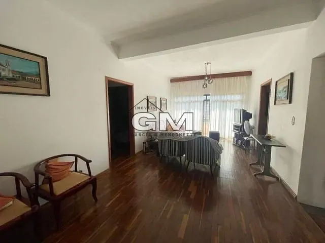 Sobrado com 250m² 4 quartos e 2 banheiros, à venda, no bairro Parque dos Bandeirantes em Ribeirão Preto