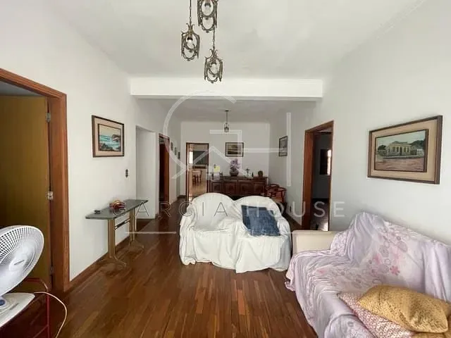 Sobrado com 250m² 4 quartos e 2 banheiros, à venda, no bairro Parque dos Bandeirantes em Ribeirão Preto