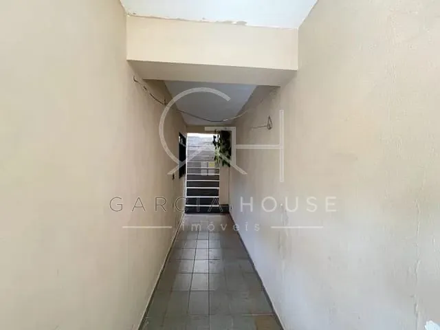 Sobrado com 250m² 4 quartos e 2 banheiros, à venda, no bairro Parque dos Bandeirantes em Ribeirão Preto