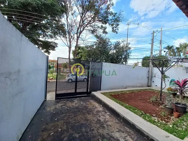 Casa 3 quartos e 1 banheiro, à venda, no bairro Milton Gavetti em Londrina
