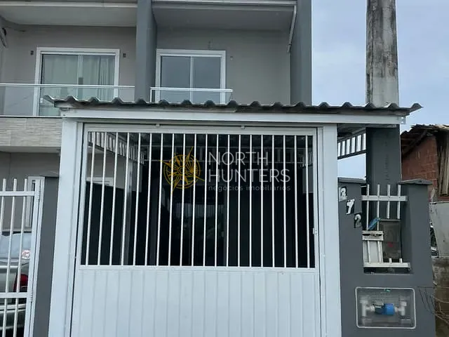 Casa com 66m² 2 quartos e 2 banheiros, à venda, no bairro Paranaguamirim em Joinville