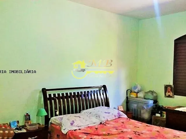 Casa com 360m² 2 quartos e 2 banheiros, à venda, no bairro Jardim Sao Francisco em Campinas