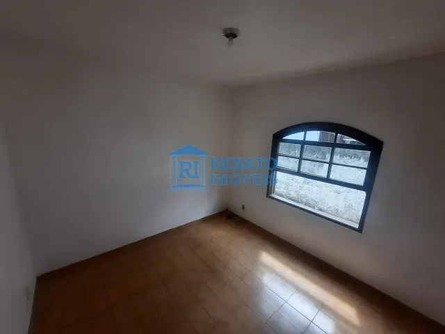 Casa 3 quartos e 2 banheiros, para alugar, no bairro Flamengo em Maricá