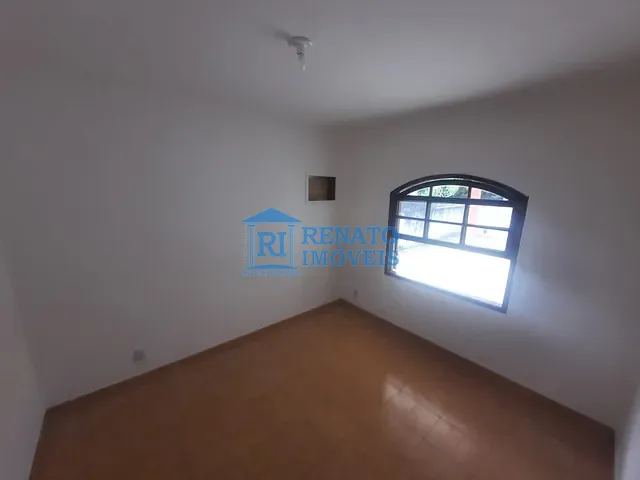 Casa 3 quartos e 2 banheiros, para alugar, no bairro Flamengo em Maricá