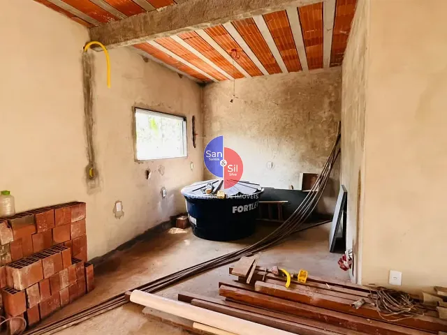 Casa 2 quartos e 1 banheiro, à venda, no bairro Parque Fleixal em Guapimirim