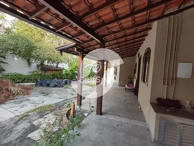 Casa para alugar, no bairro Santa Rosa em Niterói