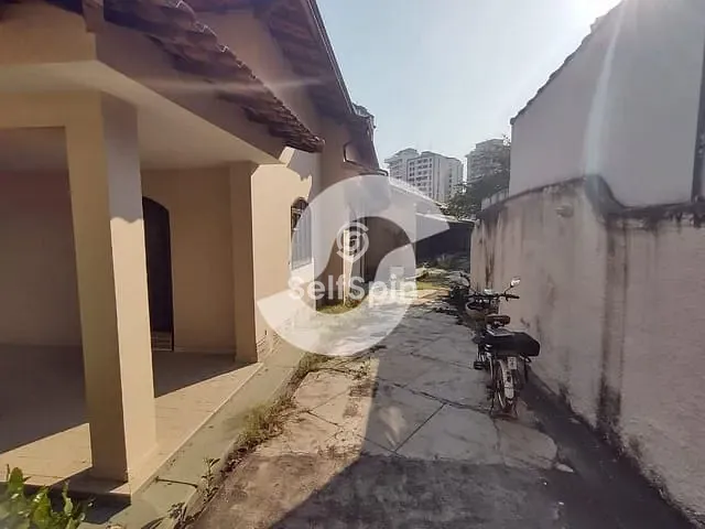 Casa para alugar, no bairro Santa Rosa em Niterói