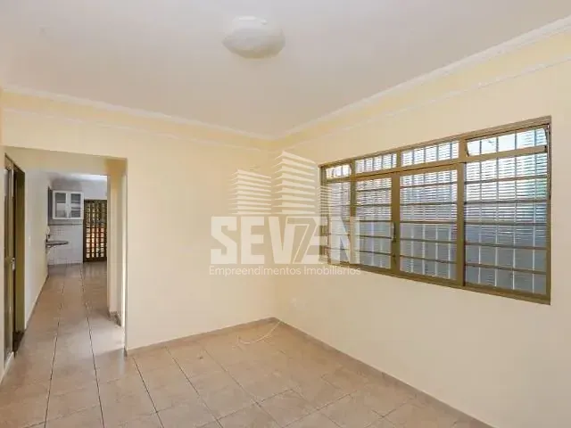 Casa com 220m² 4 quartos e 4 banheiros, à venda, no bairro Jardim Brasil em Bauru