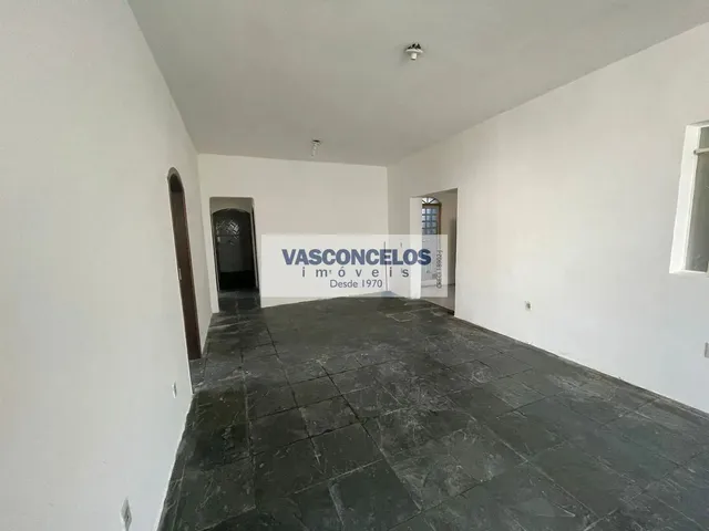 Casa com 161m² 3 quartos e 2 banheiros, à venda, no bairro Jardim São Dimas em São José Dos Campos