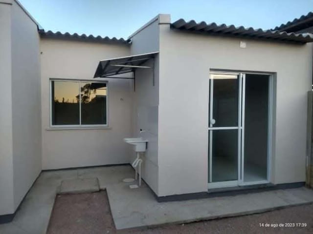 Casa com 100m² 2 quartos e 1 banheiro, à venda, no bairro Três Vendas em Pelotas