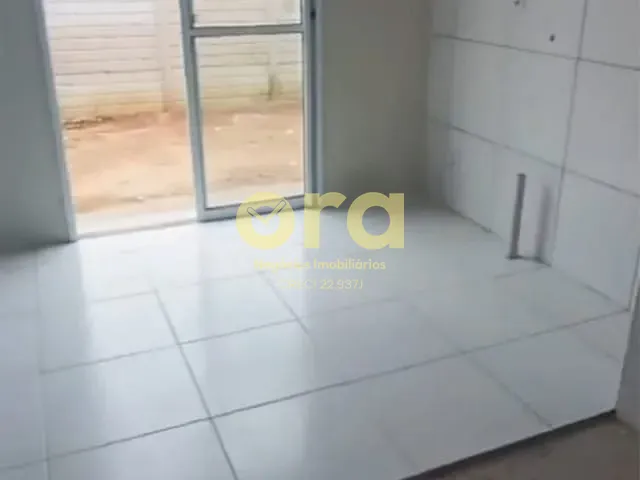 Casa com 100m² 2 quartos e 1 banheiro, à venda, no bairro Três Vendas em Pelotas
