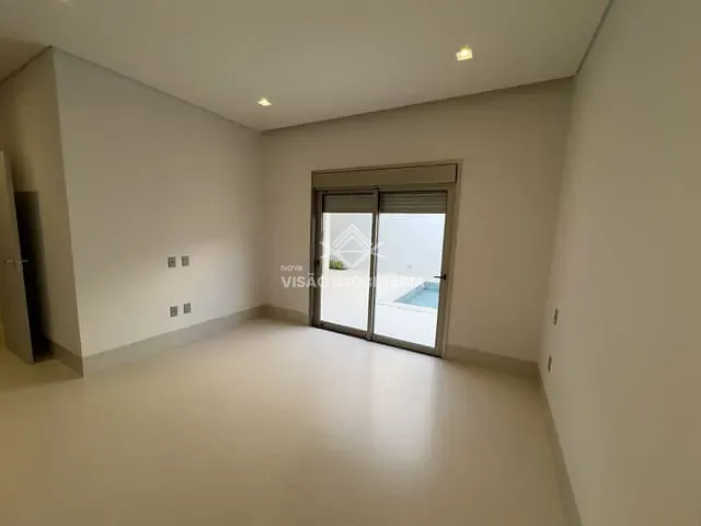Casa 4 quartos e 1 banheiro, à venda, no bairro Eunice em Sinop