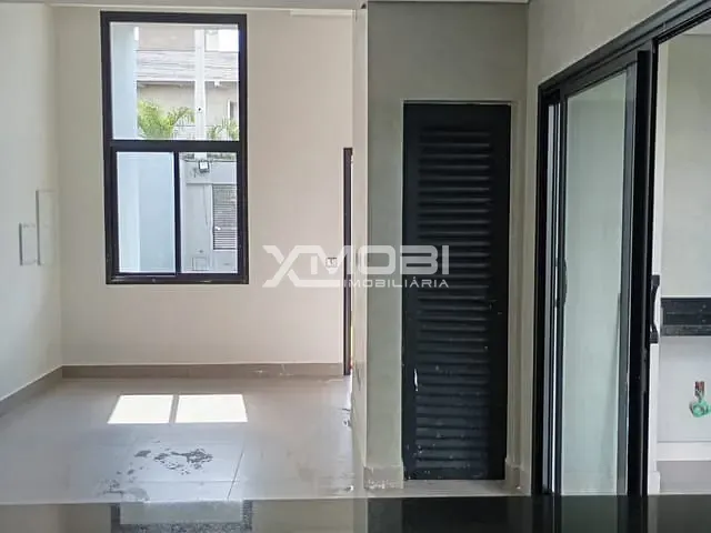 Casa com 300m² 3 quartos e 3 banheiros, à venda, no bairro Jardim Itália em Itupeva