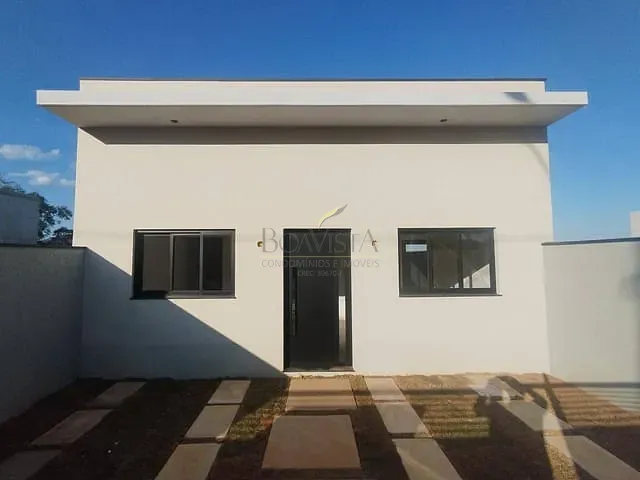 Casa com 140m² 3 quartos e 2 banheiros, à venda, no bairro Centro em Piracaia
