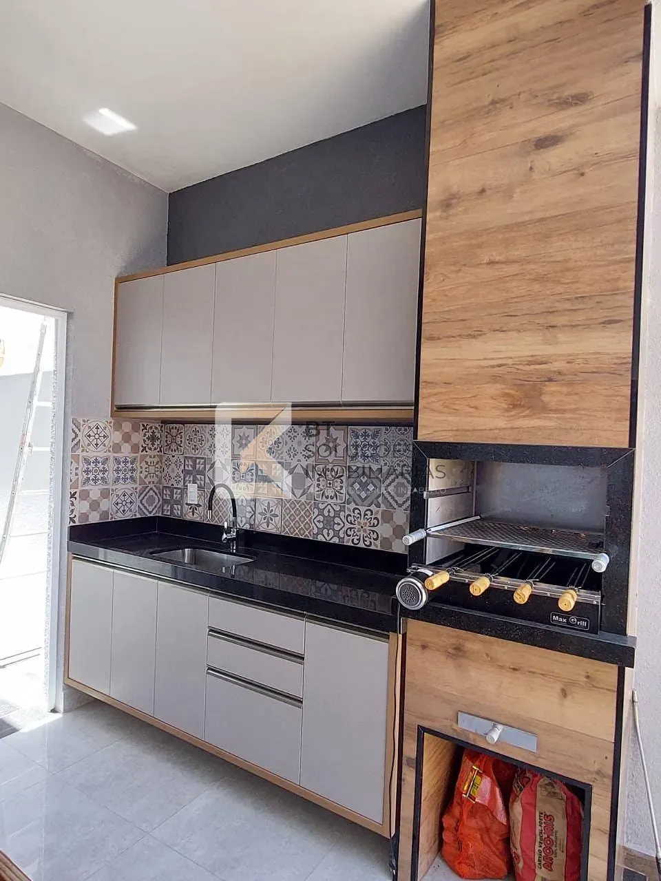 Casa, 3 quartos, 142 m² - Foto 1