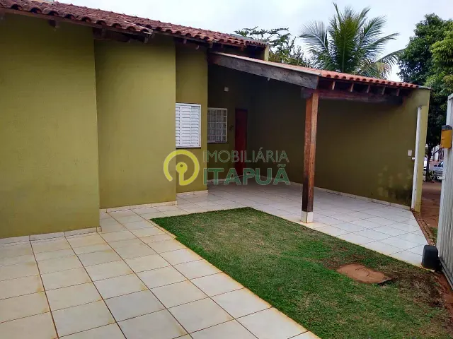 Casa 3 quartos e 2 banheiros, à venda, no bairro Monte Carlo em Londrina