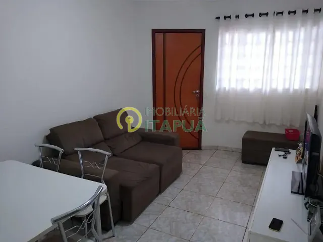 Casa 3 quartos e 2 banheiros, à venda, no bairro Monte Carlo em Londrina
