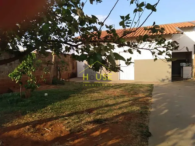 Casa com 200m² 1 quarto e 1 banheiro, à venda, no bairro Parque Cidade Jardim em Votuporanga