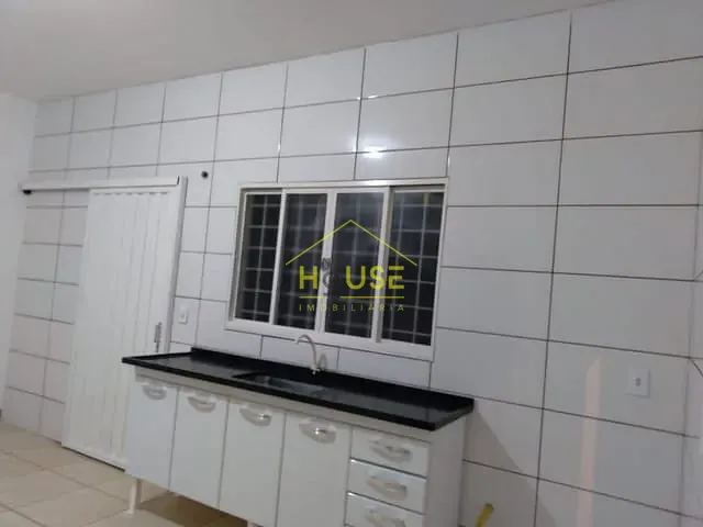 Casa com 200m² 1 quarto e 1 banheiro, à venda, no bairro Parque Cidade Jardim em Votuporanga