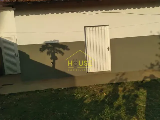Casa com 200m² 1 quarto e 1 banheiro, à venda, no bairro Parque Cidade Jardim em Votuporanga