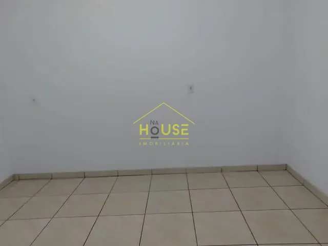 Casa com 200m² 1 quarto e 1 banheiro, à venda, no bairro Parque Cidade Jardim em Votuporanga