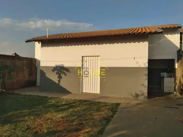 Casa com 200m² 1 quarto e 1 banheiro, à venda, no bairro Parque Cidade Jardim em Votuporanga