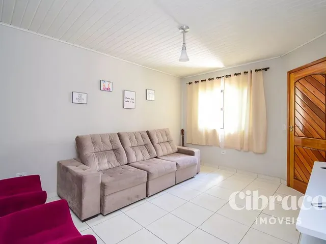 Casa com 140m² 2 quartos e 1 banheiro, à venda, no bairro Campo de Santana em Curitiba