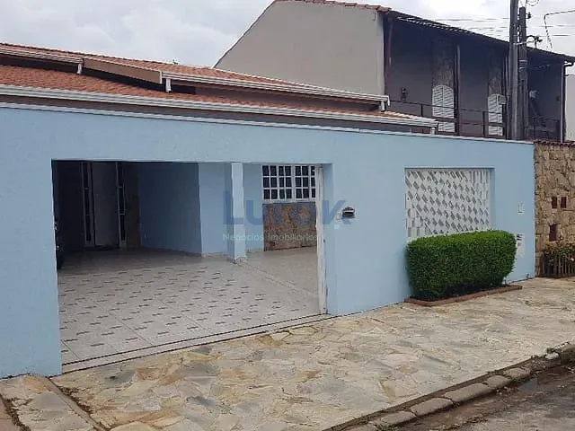 Casa com 250m² 3 quartos e 3 banheiros, para alugar, no bairro Parque Jambeiro em Campinas