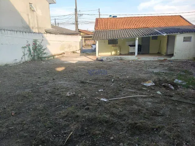Casa com 285m² 1 quarto e 1 banheiro, à venda, no bairro Jardim Santarém em São José dos Campos