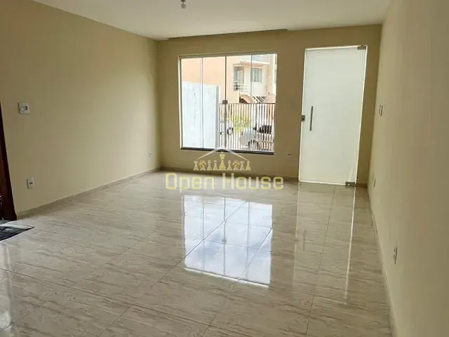 Casa 2 quartos e 2 banheiros, à venda, no bairro Bairro de Fátima (Califórnia da Barra) em Barra do Piraí