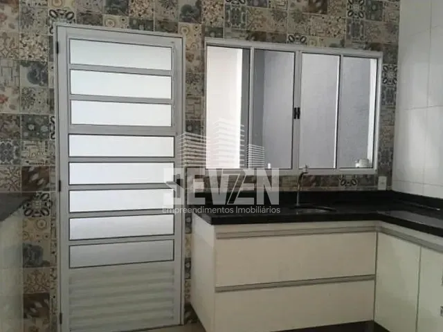 Casa com 130m² 3 quartos e 2 banheiros, à venda, no bairro Residencial Jardim Jussara em Bauru