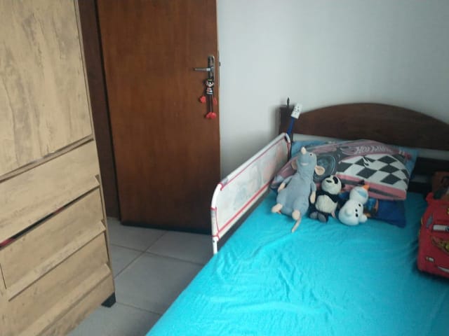 Casa com 160m² 2 quartos e 1 banheiro, à venda, no bairro Três Vendas em Pelotas