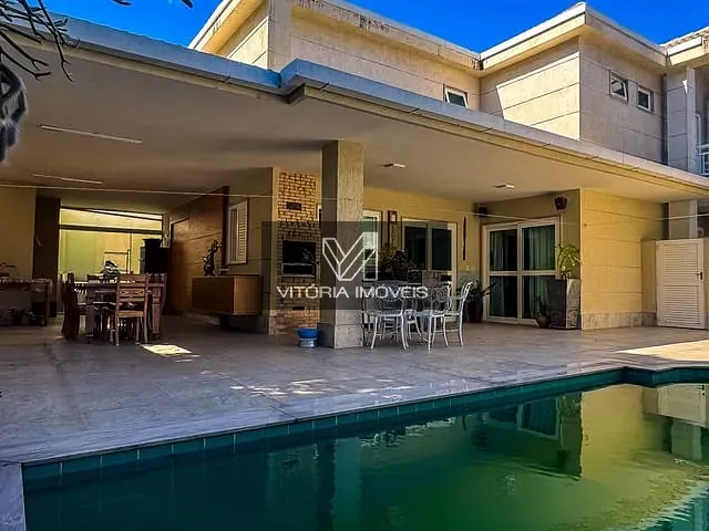 Casa 3 quartos e 4 banheiros, à venda, no bairro Mata da Praia em Vitória