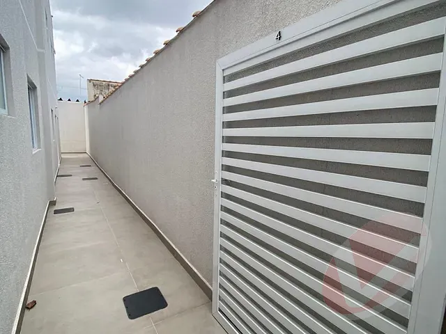 Casa com 68m² 2 quartos e 1 banheiro, à venda, no bairro Nova Mirim em Praia Grande