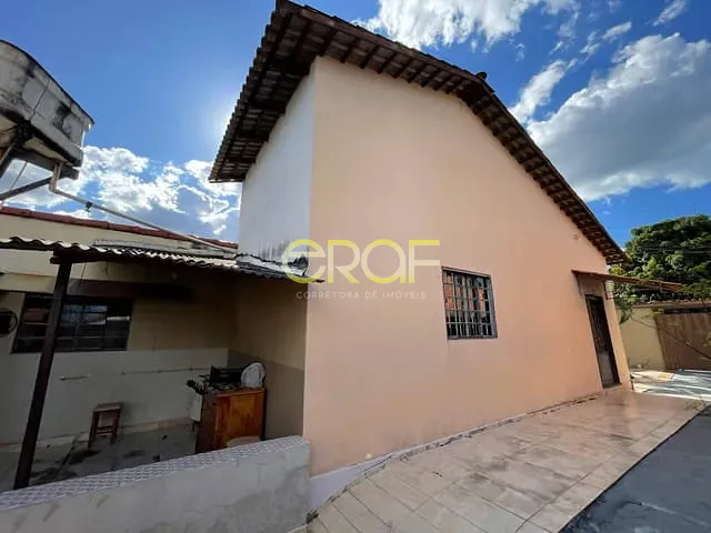 Casa 2 quartos e 1 banheiro, à venda, no bairro Jardim Oliveira em Formosa