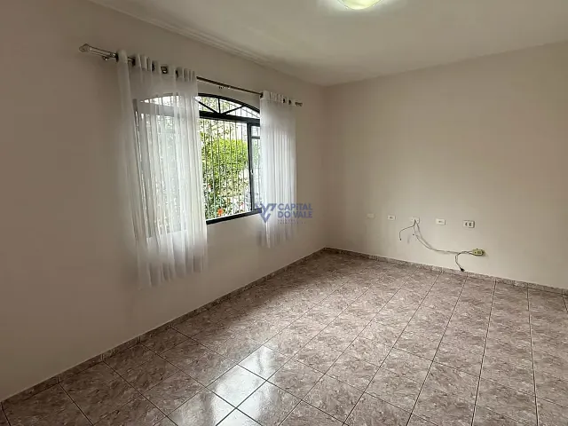 Casa com 144m² 3 quartos e 2 banheiros, à venda, no bairro Jardim América em São José dos Campos