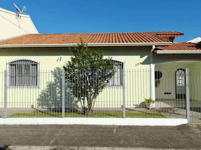 Casa com 144m² 3 quartos e 2 banheiros, à venda, no bairro Jardim América em São José dos Campos