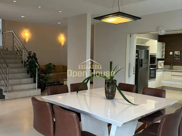 Casa com 476m² 5 quartos e 6 banheiros, para alugar, no bairro Jardim Amália em Volta Redonda