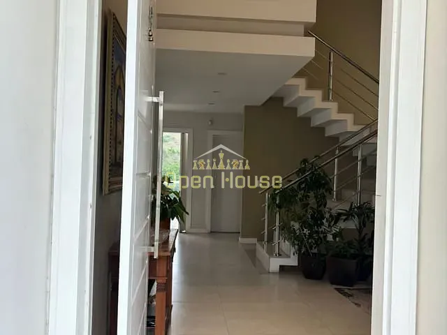 Casa 5 quartos e 6 banheiros, à venda, no bairro Jardim Amália em Volta Redonda