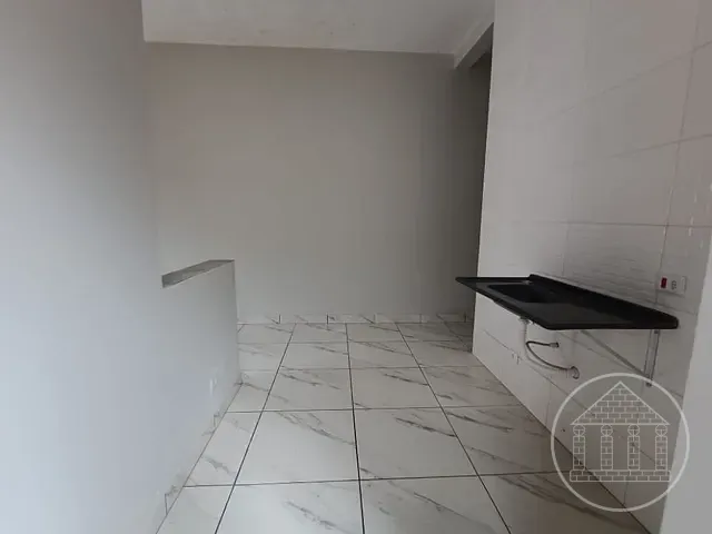 Casa com 66m² 2 quartos e 1 banheiro, à venda, no bairro Itororó em Embu-Guaçu